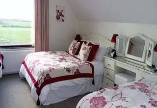 Valley View Country House Bed And Breakfast Bushmills Eksteriør billede